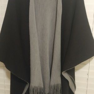 Open shawl